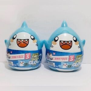 🆕 LankyBox Series 5 Mystery Thicc Shark Glow Pack With Surprise Figures Set of 2